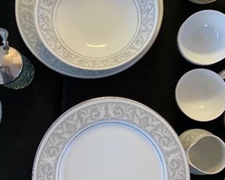 40+ pc Imperial China W. Dalton set