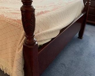 Queen Cherry Wood Bed w/ Tempurpedic Memory Foam Mattress 84x64x87in