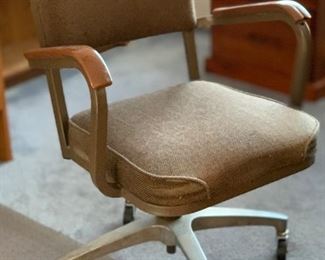 Haskell Vintage Rolling Office Chair #1
Haskell Vintage Rolling Office Chair #2