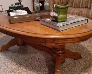 Beautiful oak coffee table