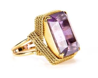 13 CT Amethyst & 18K Gold Ring, Size 6