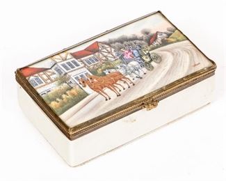 Czechoslovakia Hand Painted Hinged Box