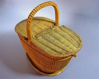Double Lidded Nantucket Basket