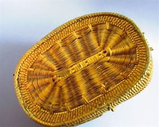 Base of Double Lidded Nantucket Basket