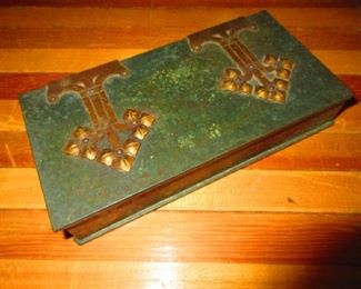 Roycroft Box