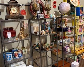 Antiques & collectibles