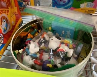 PVC snoopy collectibles figurines