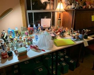 Disney ornaments / classic collection
