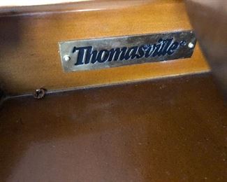 Thomasville Oval Side Table with drawer