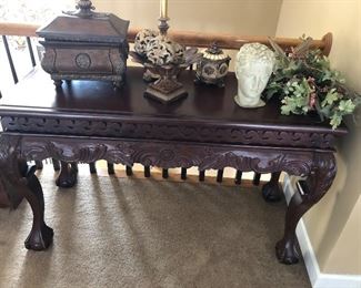 Various Decor, Heavy Box with Lid, Silk Plants