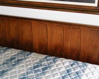 $250.00-American of Martinsville Mid Mod Bed Frame-queen size