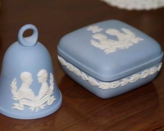 $10.00-Blue & White Royal Wedding Trinket Box, Bell is under $20.00