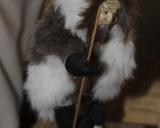 Eskimo sculpture-under $20.00