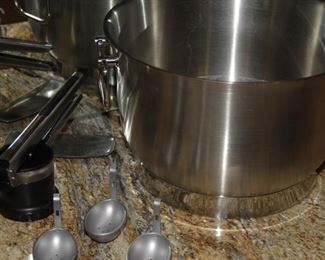 $26.00-Large Stainless Steel Bucket with Handles