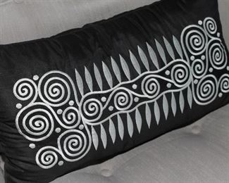 throw pillow-under 20