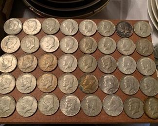 Large collection of 40% silver Kennedy half dollars