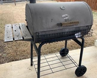 Char Griller Charcoal grill