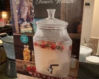 Pioneer woman drink dispenser
