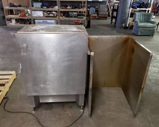 Norris Beverage Cooler & Dispenser Model N-10-9