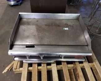 APW Wyott Champion Gas Fired Griddle