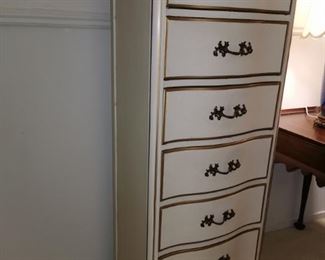 6 drawer tall dresser 