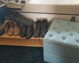 more shoes and boots.. ;) and a super cute  light green side seat/ottoman