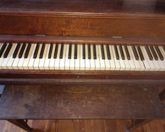 Sterling Co Piano 