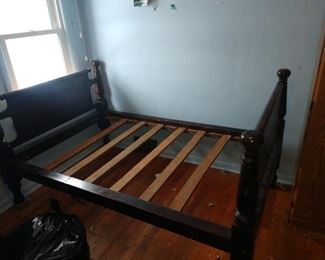 Twin Bed 