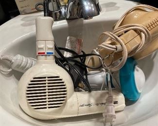 hair styling accessories at great prices