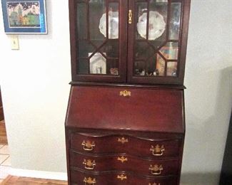 Governor Winthrop secretary with serpentine front drawers and slide out desk holders 