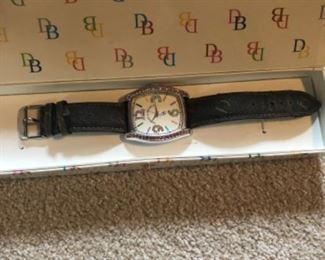 Dooney&Burke watch in working condition just need a new battery.