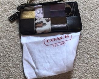 Coach wristlet in good condition, barely used