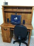 Dell computer and desk