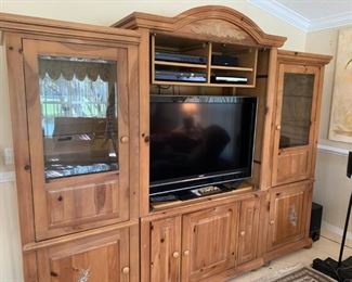 White washed pine entertainment center, Sony electronics