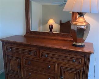 Dresser & mirror