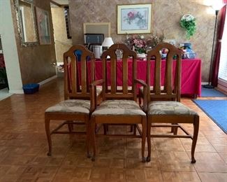 Set of six oak antique chairs. Believed to be well over 80 years old. Very unique design, I have only seen it on eBay one time.