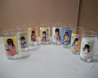 Set of 8 American Indian glasses...Nice items