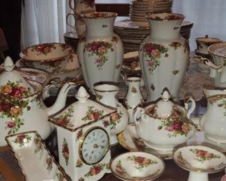 Huge Set of Royal Albert- Old Country Roses- Pieces sold separately.