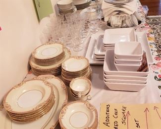 China (Noritake, Essence Brentwood, Diane, Holly & Ivy Royal Gallery Sri Lanka).  Fostoria crystal.
Pampered Chef