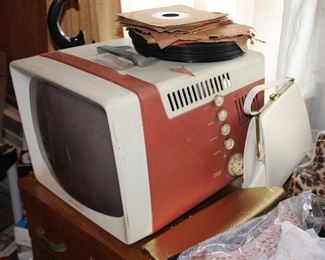 Retro GE tv set