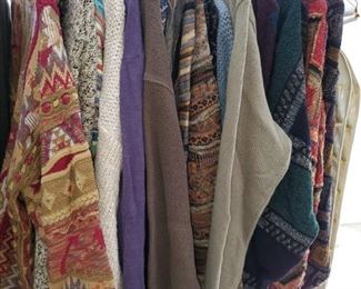 Tundra Canada Sweaters