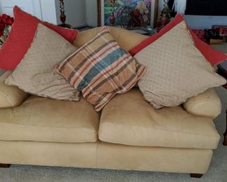Lee Leather love seat, excellent condition, matching chair