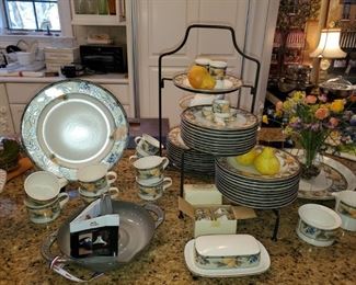 Dish Set,
