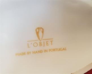 L'Objet Porcelain Swans