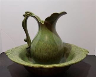 Green Haeger Basin Dish
