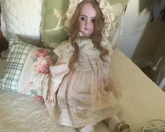 German or French ? Bisque Doll