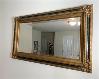 Assorted Pictures (2) and Mirrors (4) https://ctbids.com/#!/description/share/331116