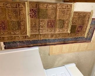 Assorted Rugs: Runners, Entry Way https://ctbids.com/#!/description/share/331119