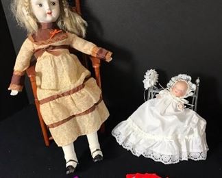 Dolls https://ctbids.com/#!/description/share/331137