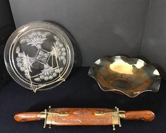 Collectible glassware https://ctbids.com/#!/description/share/331140
